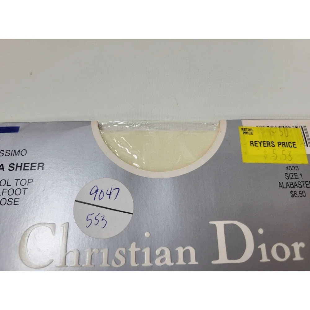 Christian Dior 4533 Diorissimo Ultra Sheer Control Top Panty Hose Alabaster Sz 1